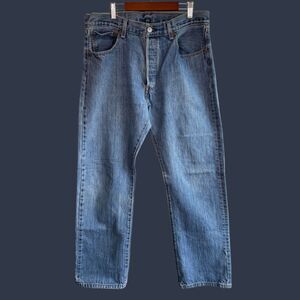 Vintage Y2K Levis 501 Button Fly Straight Fit Jeans